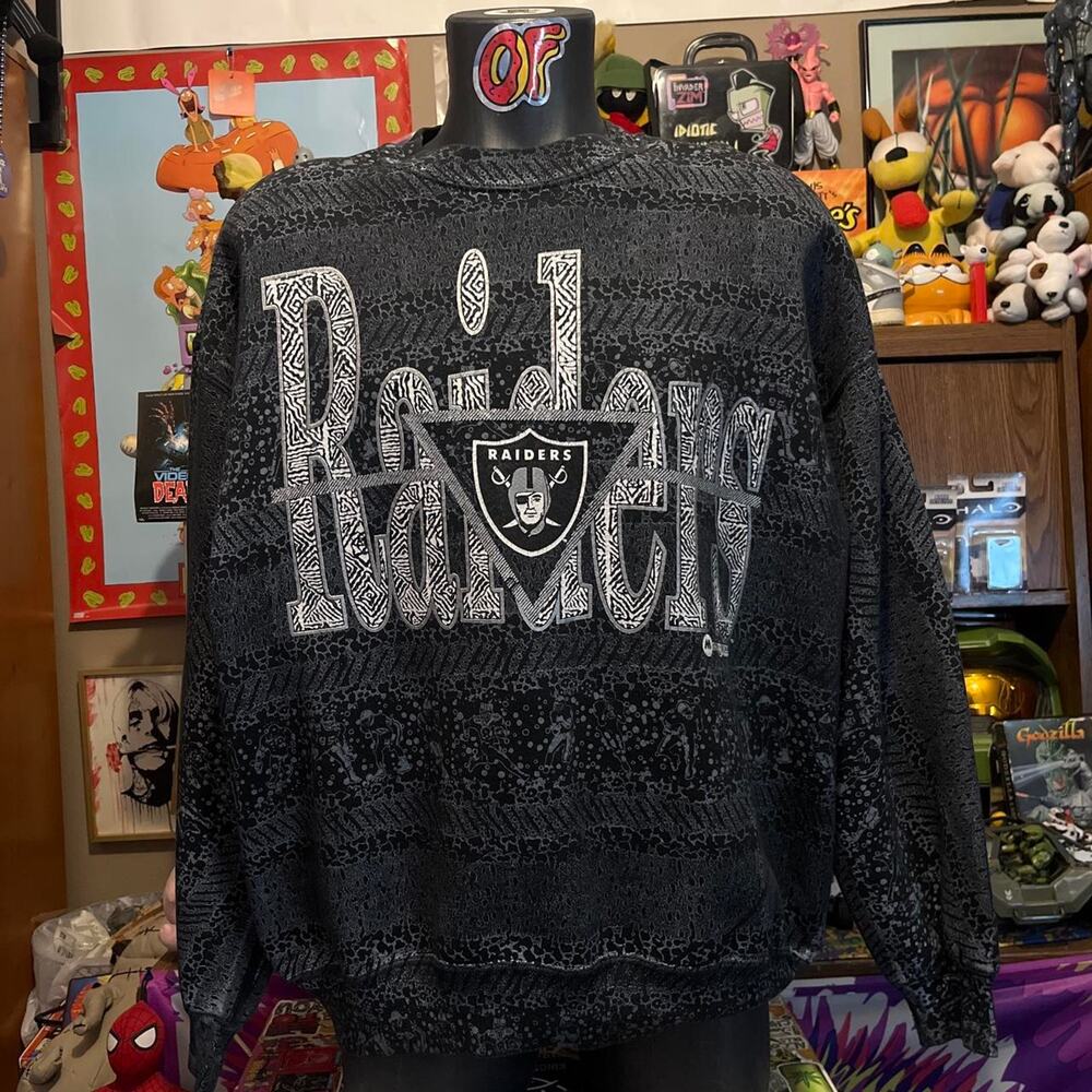 Vintage Raiders Mendez Sportswear Vintage 90s NFL AOP Art Crewneck